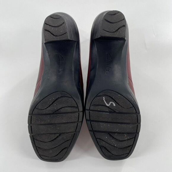 Clarks Bendables Thoughtful Q Womens Pumps Burgundy Leather Sz 8.5 Block Heel - Picture 7 of 7